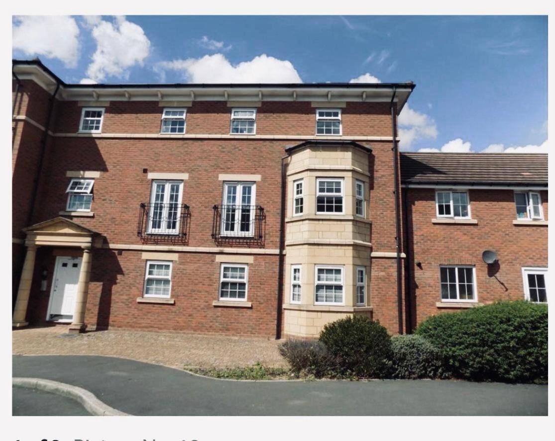 Delux Room With Private Parking, Sleeps 2, Perfect For Cotswold Getaway, Easy A419 Access Blunsdon Exterior foto